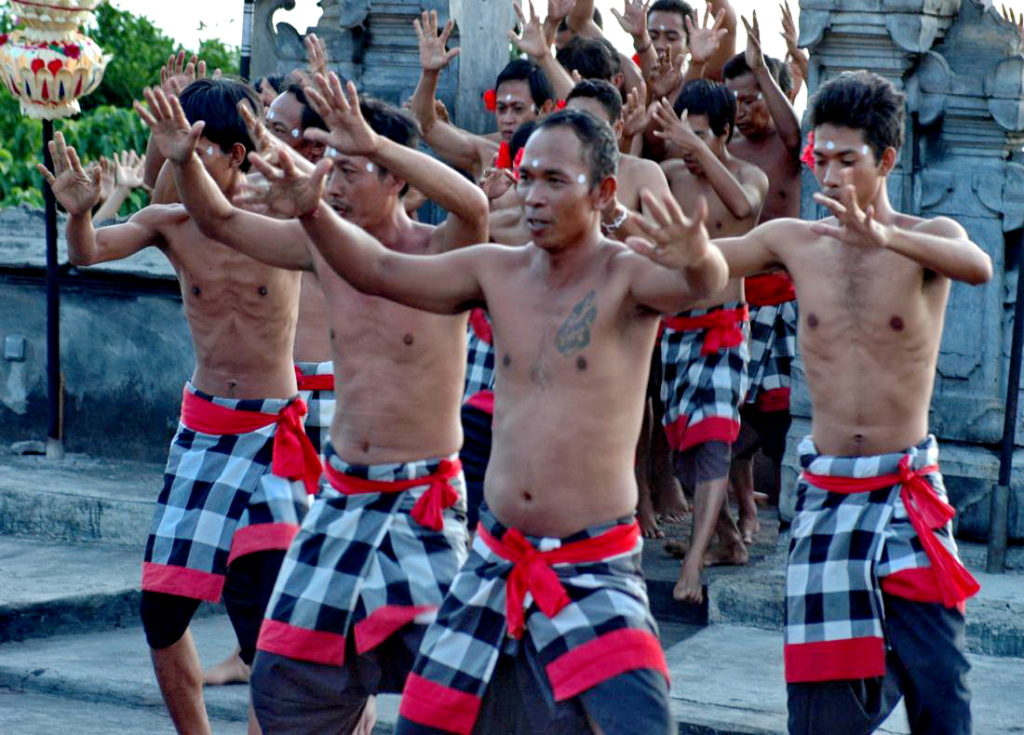 Kecak Tanz Was Bedeutet Kecak Tanz Bali Urlauber